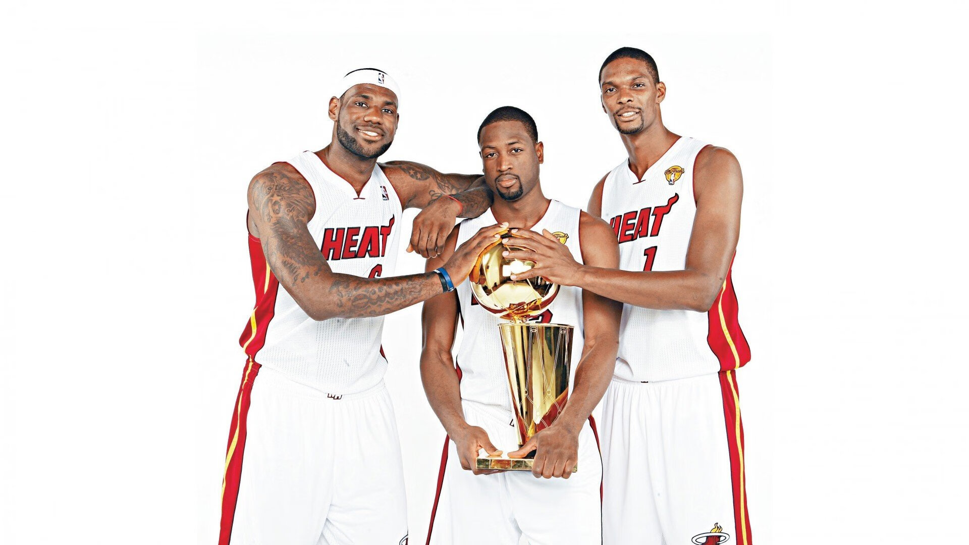 展翅一击，浓眉关键封盖，老鹰加时绝杀尼克斯