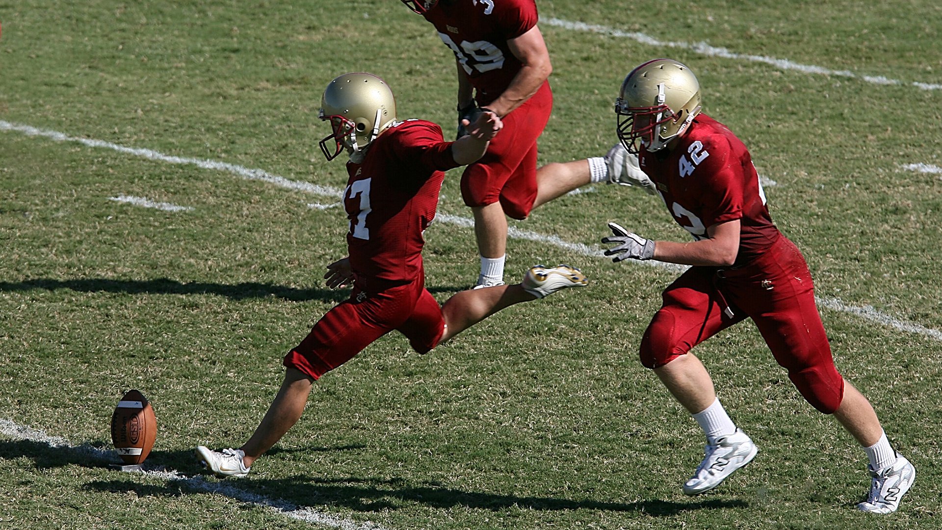冰岛完胜阿尔及利亚，厄德高魔术师般彻底打爆防线